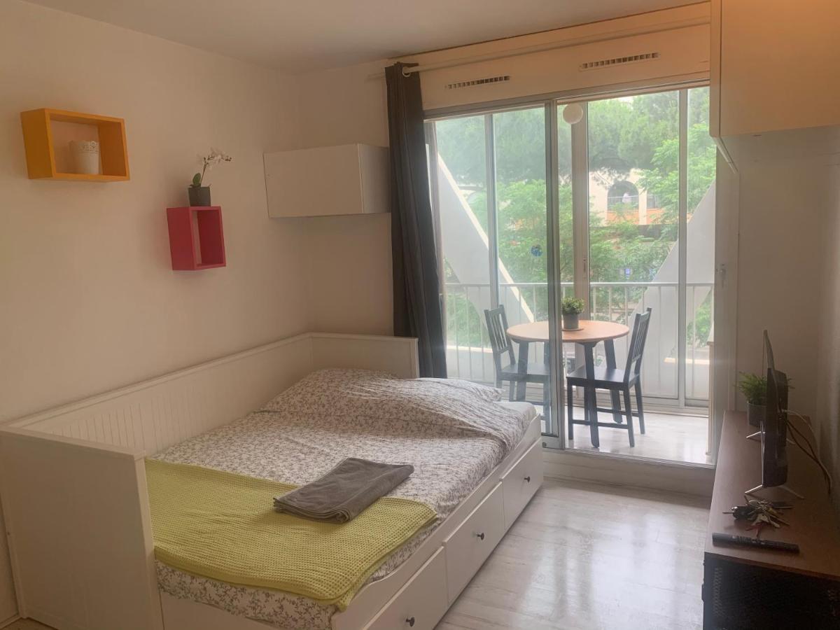 Les Appartements De Lina - Self Check-In ลา กร็องเดอ-ม็อต ภายนอก รูปภาพ